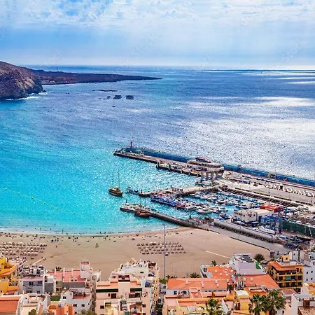 דירה Apto Tomasol Playa ארונה