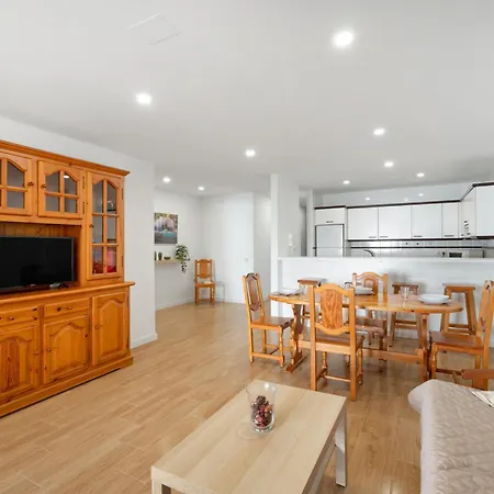 Apto Tomasol Playa ארונה