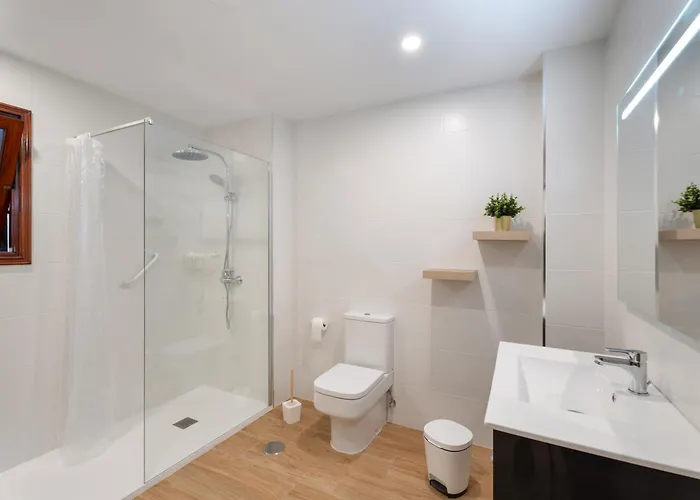 Tomasol - A Escasos Metros De La Playa * Arona (Tenerife)