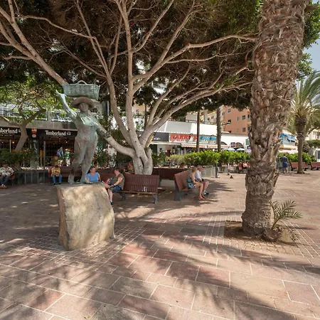 شقة Tomasol - A Escasos Metros De La Playa أرونا